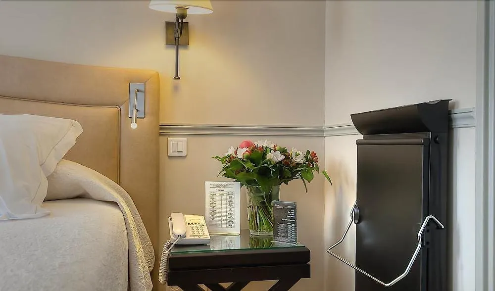 Hotel Relais Bosquet By Malone Paris