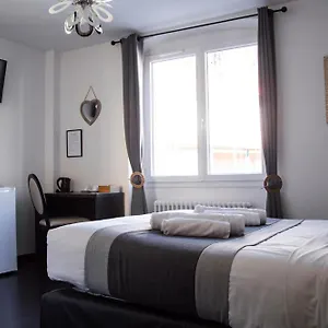 ** Otel Le Tivoli Fransa