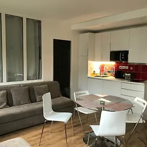 Apartment Tour Eiffel Rent, Paris